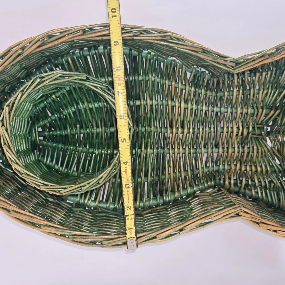 Vintage Woven Wicker Fish Shaped Serving Tray Green Charcuterie Platter 20 Inch